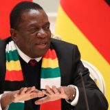 Predsednik Zimbabvea otkazao prisustvo u Davosu zbog protesta u zemlji 6