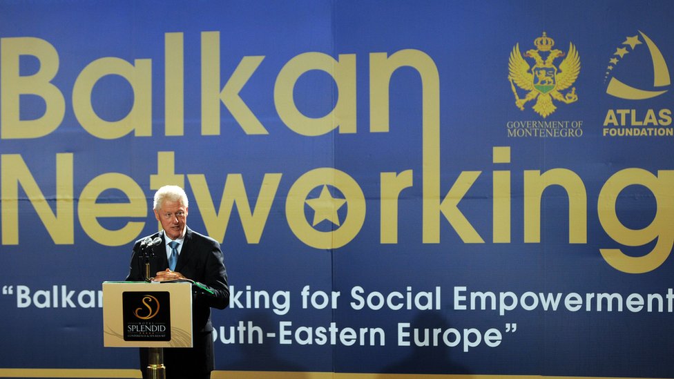 Crna Gora: Zašto su u sukobu Đukanović i Knežević 2 Podgorica, 2011.