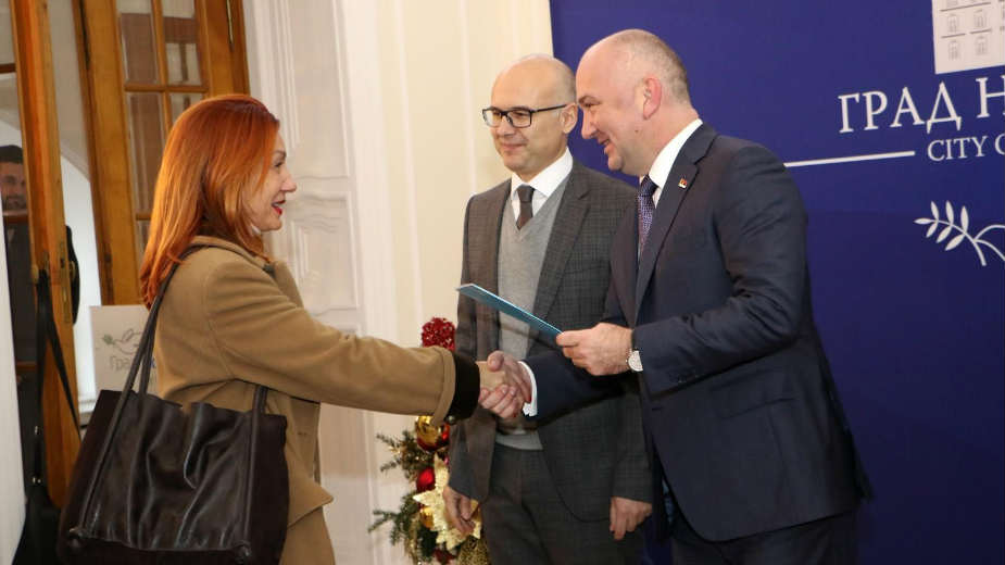 Za razvoj ženskog inovativnog preduzetništva 100 miliona dinara 1