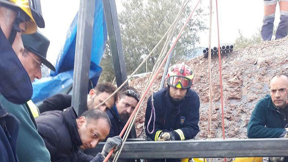 Dvogodišnji dečak pet dana u bunaru 1