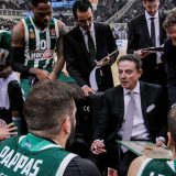 Ne umemo da šutiramo 15