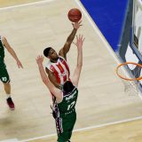 Regland "kočio" u oba pravca 8