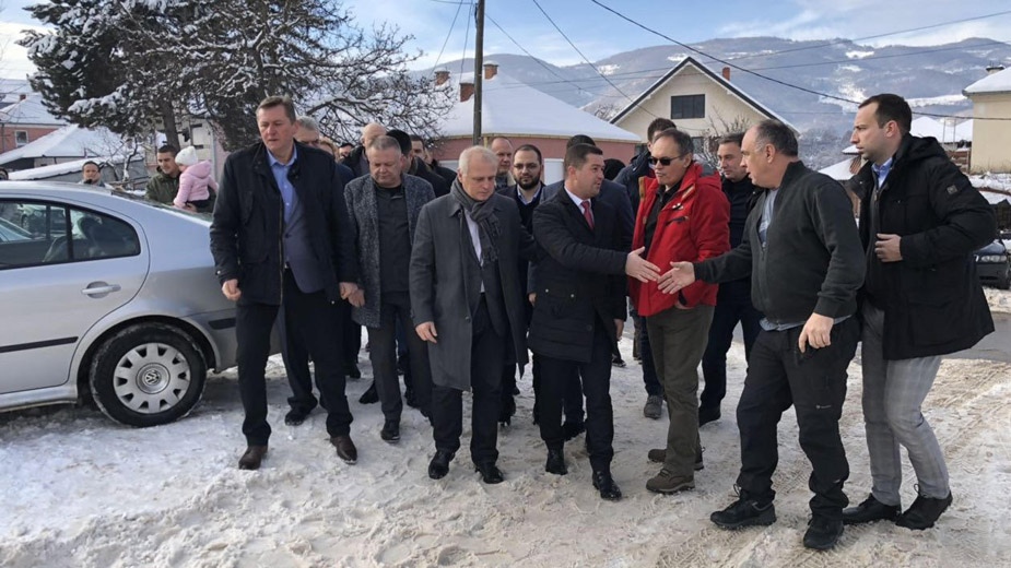 Vesić na severu Kosova i Metohije za Srpsku Novu godinu 1