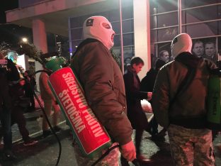 Protest "1 od 5 miliona": U rukama Vučića izvršna i zakonodavna vlast (VIDEO) 3