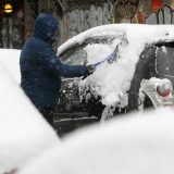Apel vozačima zbog ledene kiše i obilnog snega 5