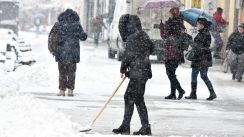 U Srbiji i danas usporen saobraćaj zbog snega (FOTO) 7