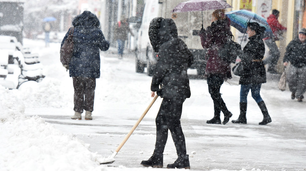 Tokom noći veliki pad temperature, u sredu na snazi narandžasti meteoalarm 1