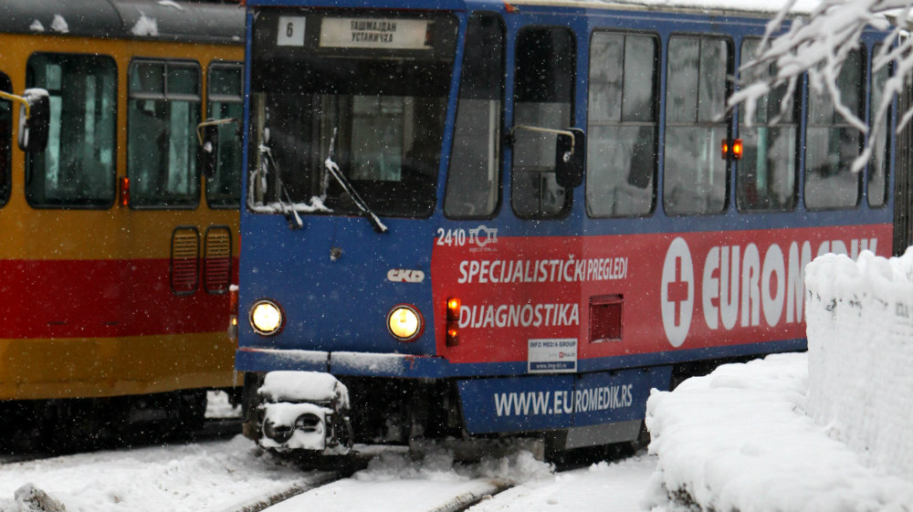 Beograd: Veliki problemi u saobraćaju zbog snega 1