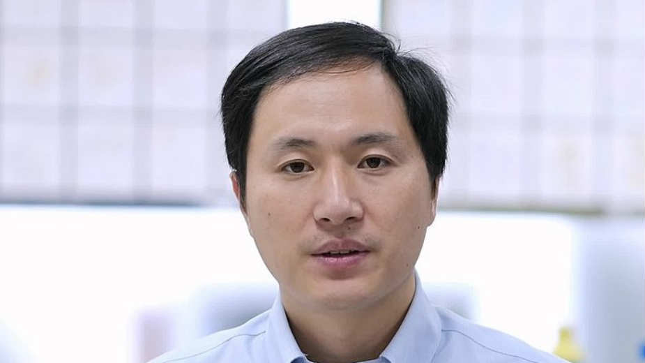 Kineski naučnik koji tvrdi da je genetski modifikovao embrione na udaru države 1