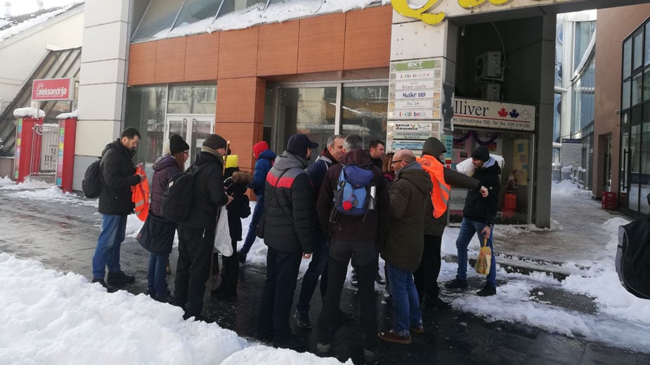 Deset osoba krenulo peške iz Kraljeva na skup 16. januara u Beogradu 1