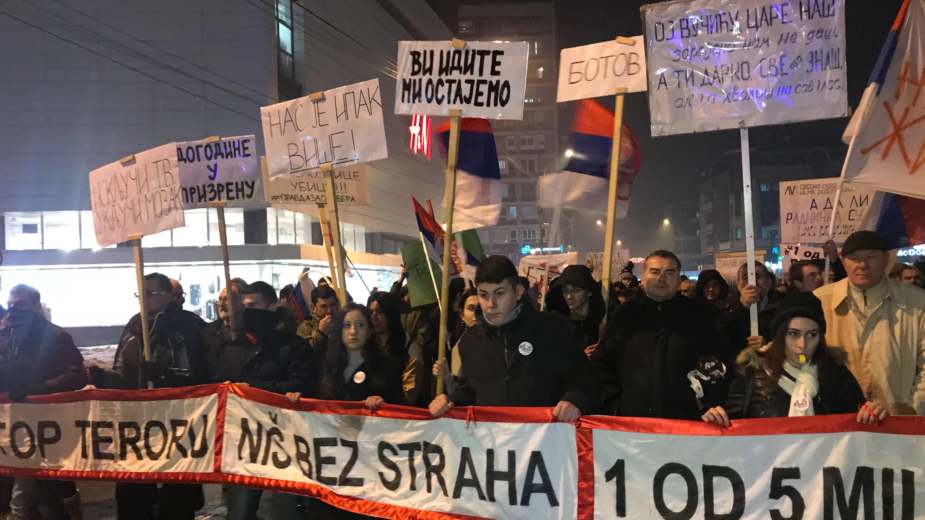 Protesti u više gradova Srbije (VIDEO)(FOTO) 1
