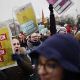 Protest protiv abortusa u Parizu 1