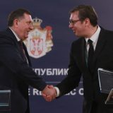 Debakl SNSD u tri čina: Vučić okreće leđa Dodiku? 7