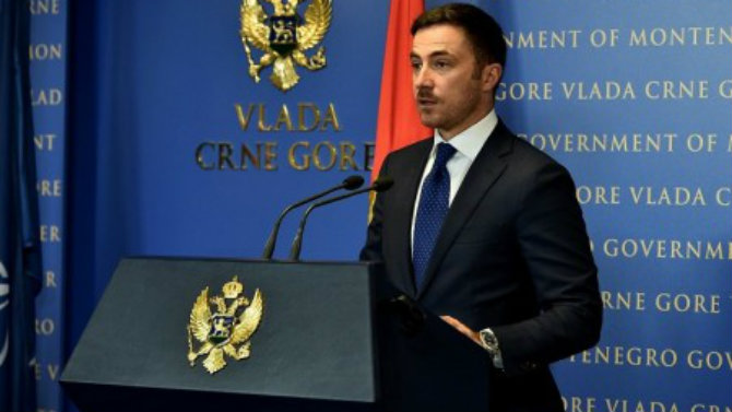 Bogdanović (DPS): Vanredni izbori jedino rešenje političke krize 1
