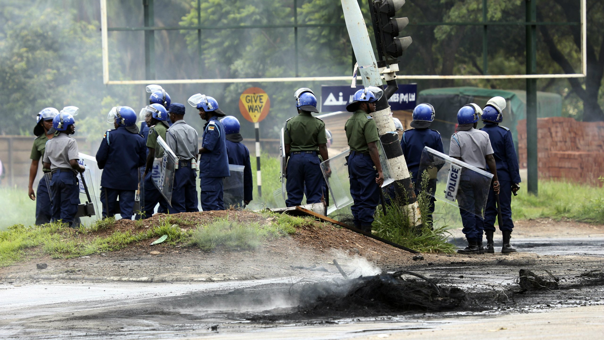 Novi sukobi na protestima u Zimbabveu 1
