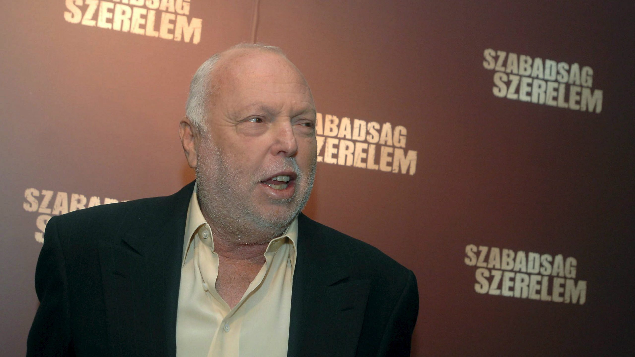 Preminuo Endi Vajna, producent filmova "Umri muški" i "Rambo" 1