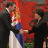 Vučić dočekao ambasadorku Kine Čen Bo 2