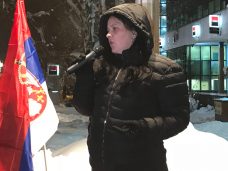 foto, protest 1 od 5 miliona 6, slavica stojkovic, autor vesna torovic Više hiljada građana u Nišu na protestu "1 od 5 miliona" (VIDEO, FOTO) 6