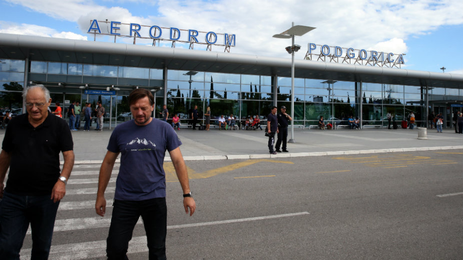 Zatvoren aerodrom u Podgorici zbog snega 1