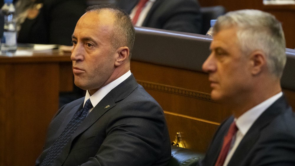 Tači i Haradinaj pozdravili usvajanje rezolucije o genocidu Srbije na Kosovu 1