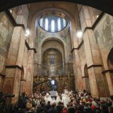 Zašto sve više Ukrajinaca slavi Božić 25. decembra? 1