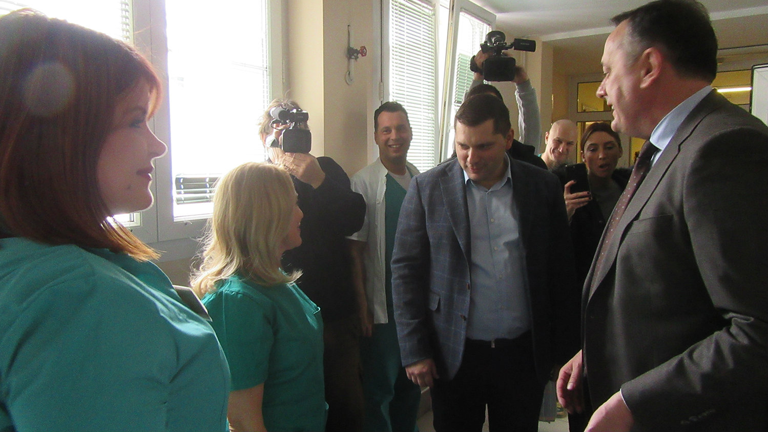 Antić i Nikodijević u poseti KBC "Dr Dragiša Mišović": Ponos zdravstva 1