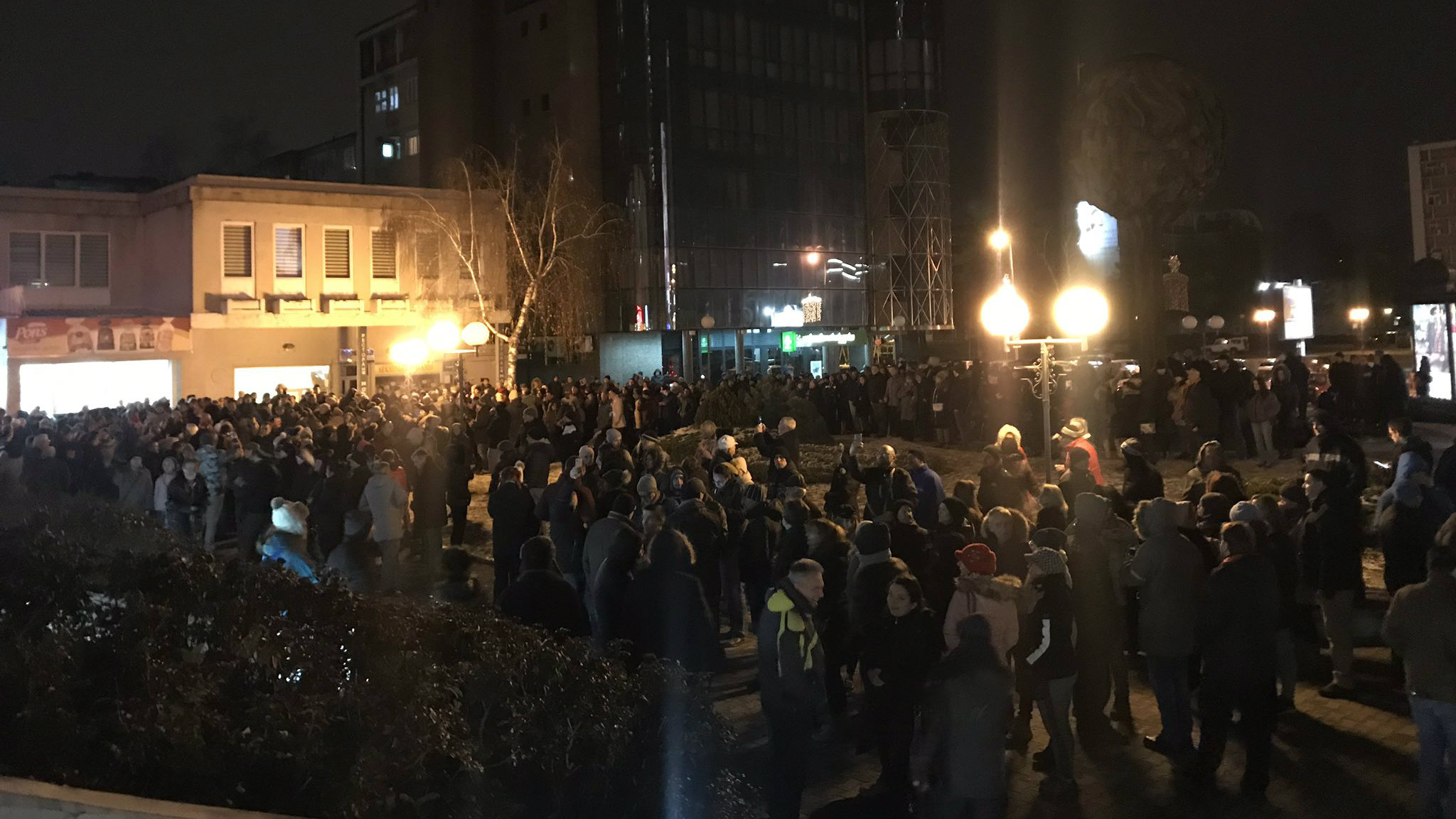 Sutra u Kragujevcu drugi građanski protest "Budi jedan od pet miliona" 1