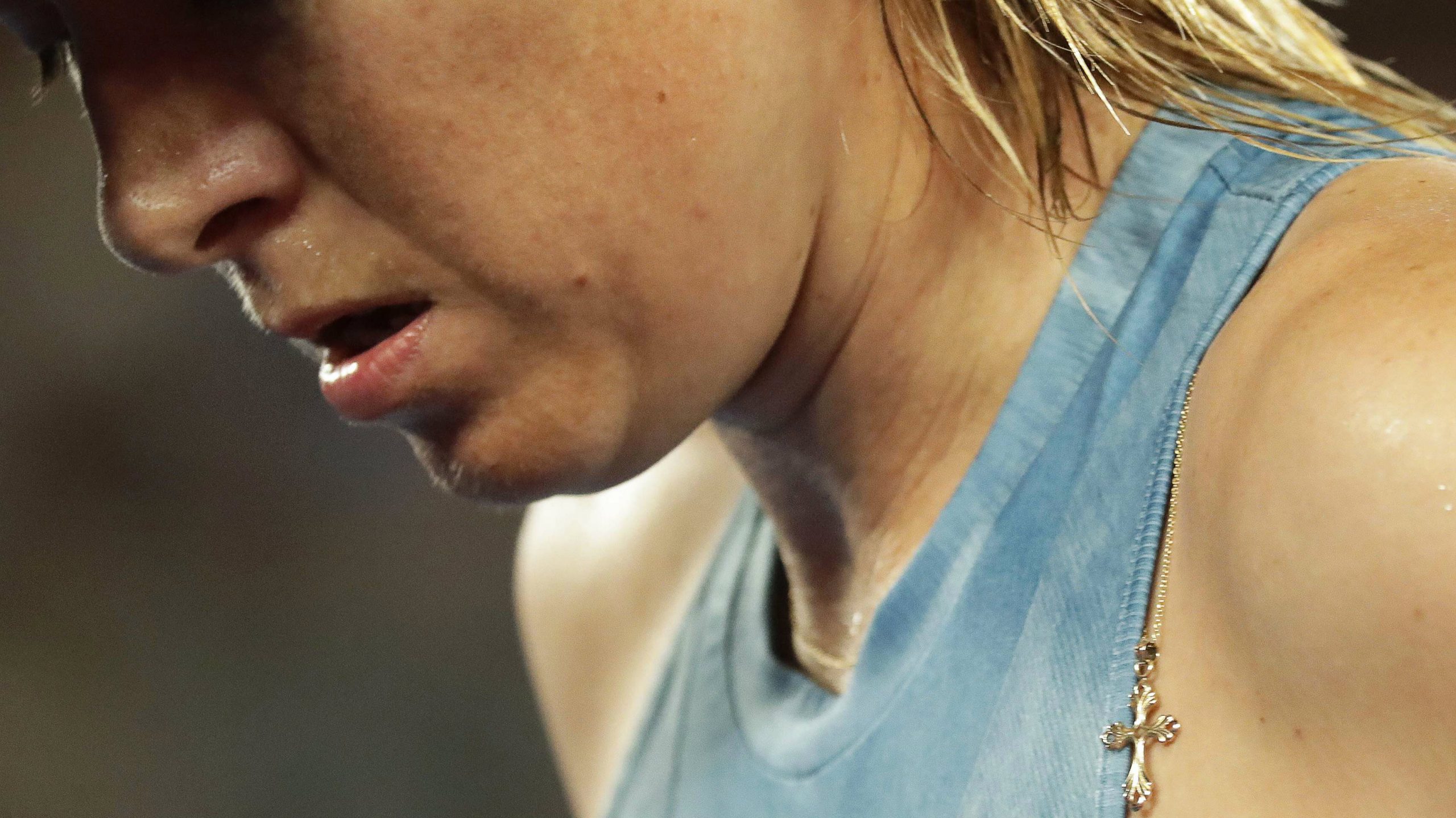 AO: Šarapova izbacila prošlogodišnju šampionku, Federer bolji od Frica 1