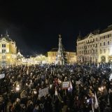 Najmanje 10.000 ljudi protestovalo u Budimpešti zbog zakona o radu 12