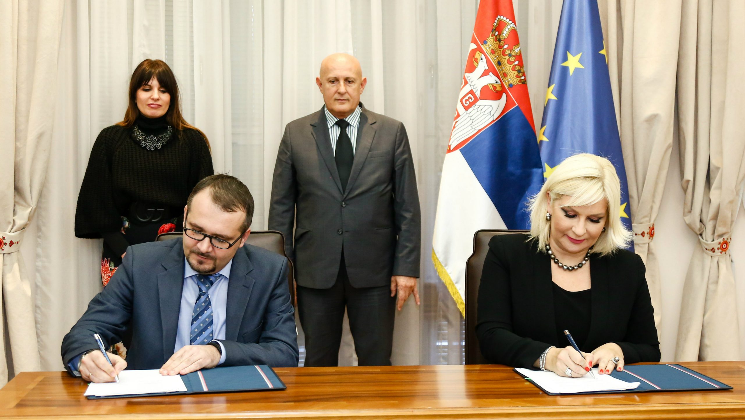 Mihajlović: Potpisan ugovor o smanjenju rizika od pranja novca 1