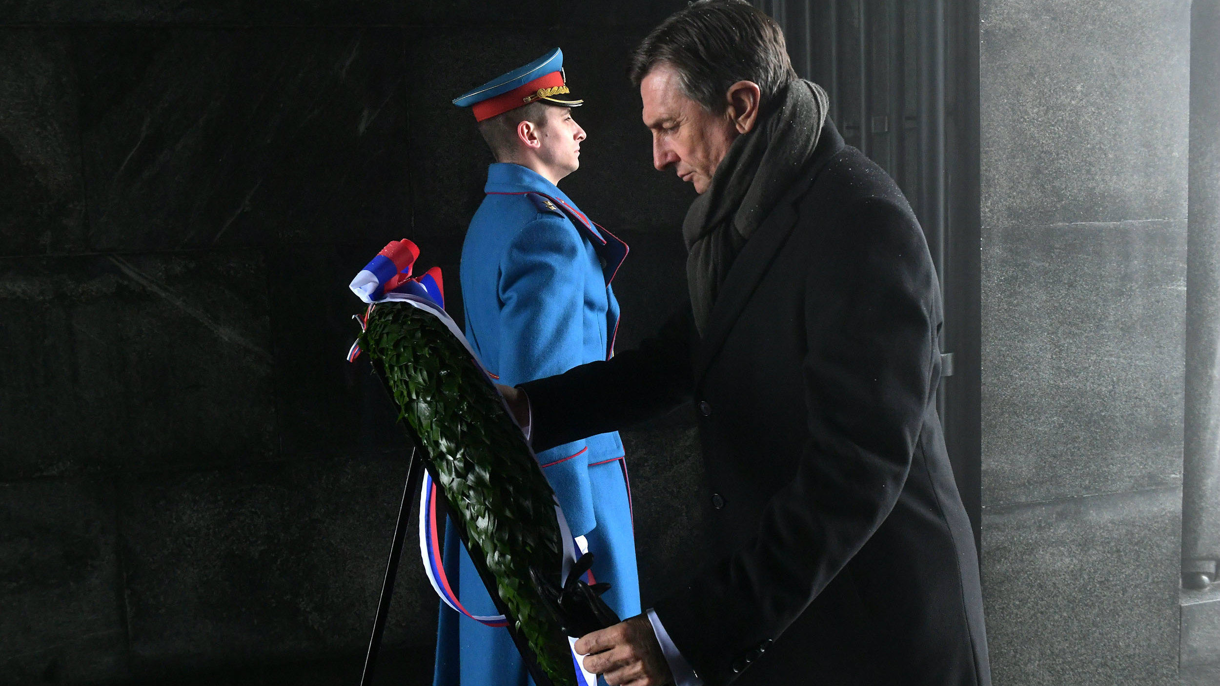 Predsednik Slovenije položio venac na Spomenik neznanom junaku 1