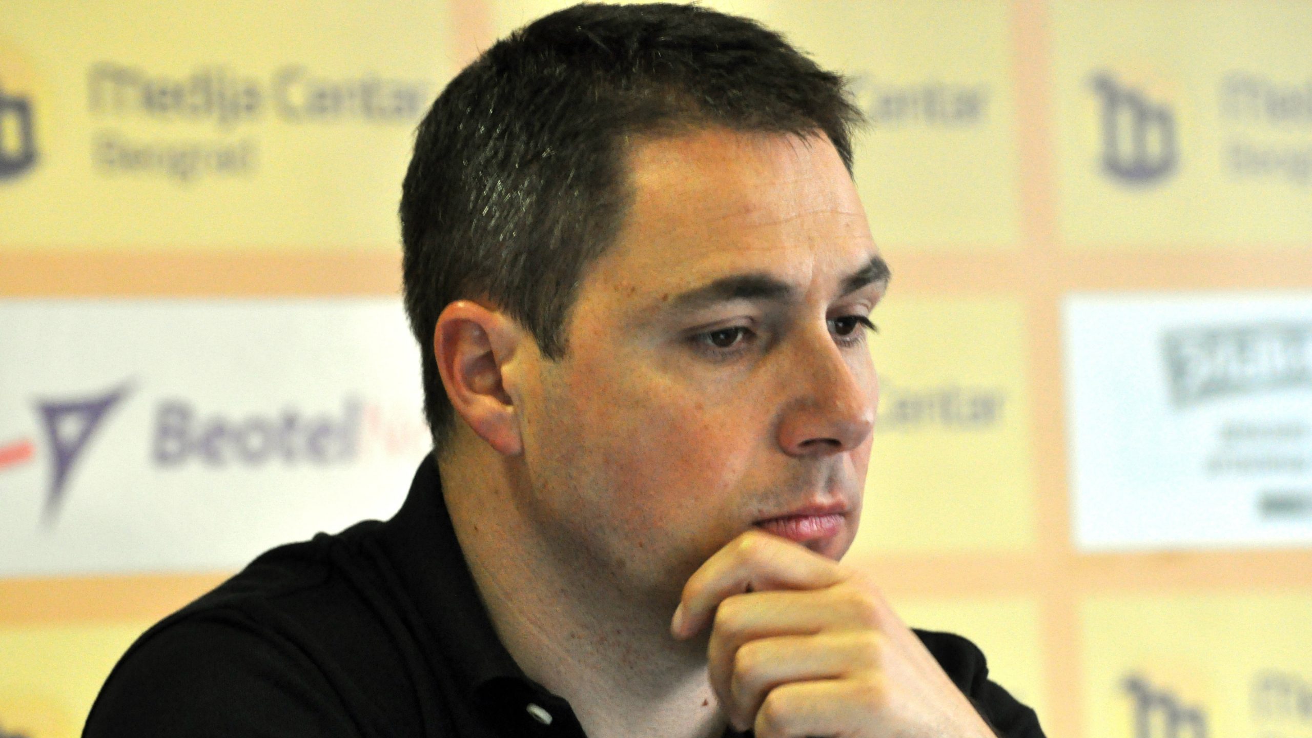 Kako nekome ko živi u normalnoj državi objasniti situaciju u Srbiji? 1