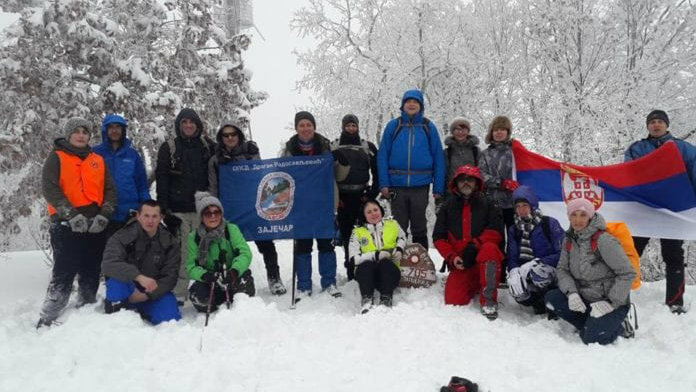 Svetosavski pohod na Crni Vrh okupio planinare iz cele Srbije 1