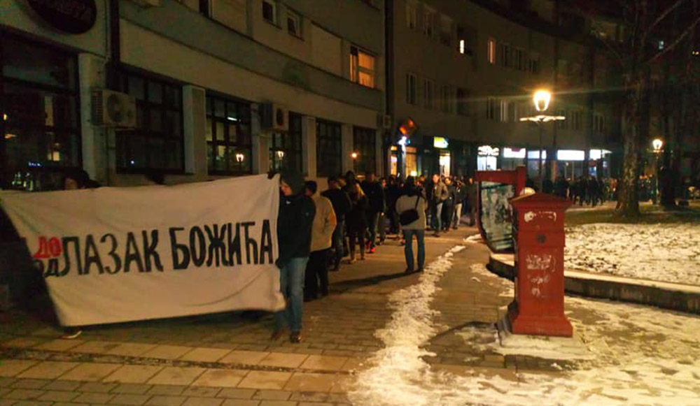 Požega: Šetnja za "Za dolazak Božića i odlazak Božića“ 1