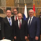 Lideri Demokratskog fronta Vučićevim avionom do Podgorice 7