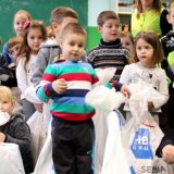 HBIS: Novogodišnji paketići deci u četiri smederevska vrtića 7