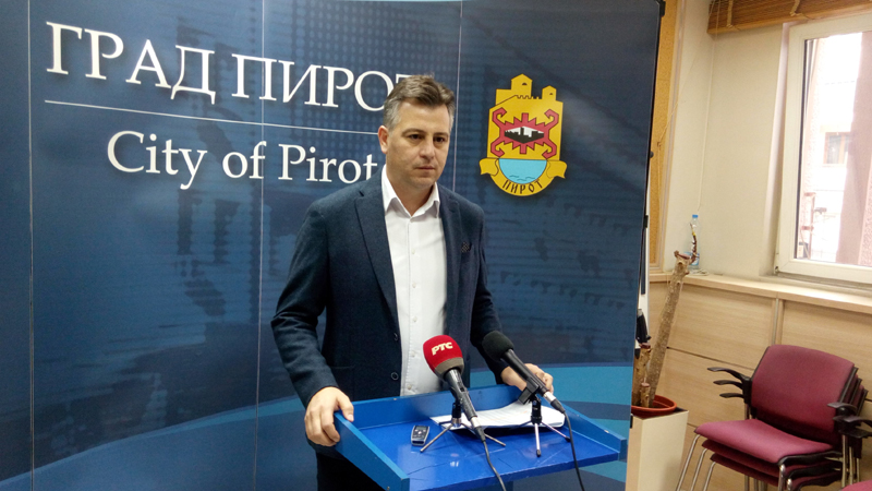 ''Tigar Tajers'' diktira prosek zarada u Pirotu 1