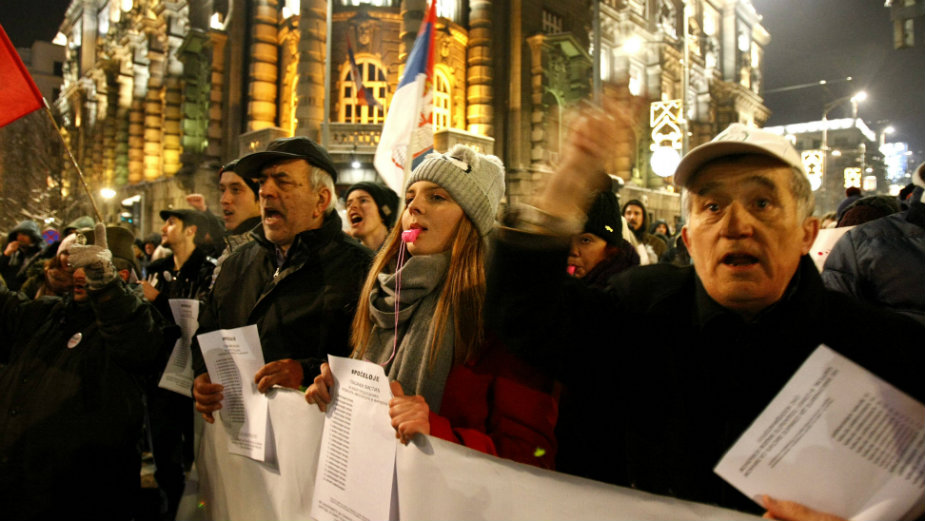 Vlast slučajem "vešala" zastrašuje građane Srbije 1