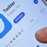 Tviter izbrisao više od 8.500 „bot” naloga koji su promovisali Vučića i SNS 2