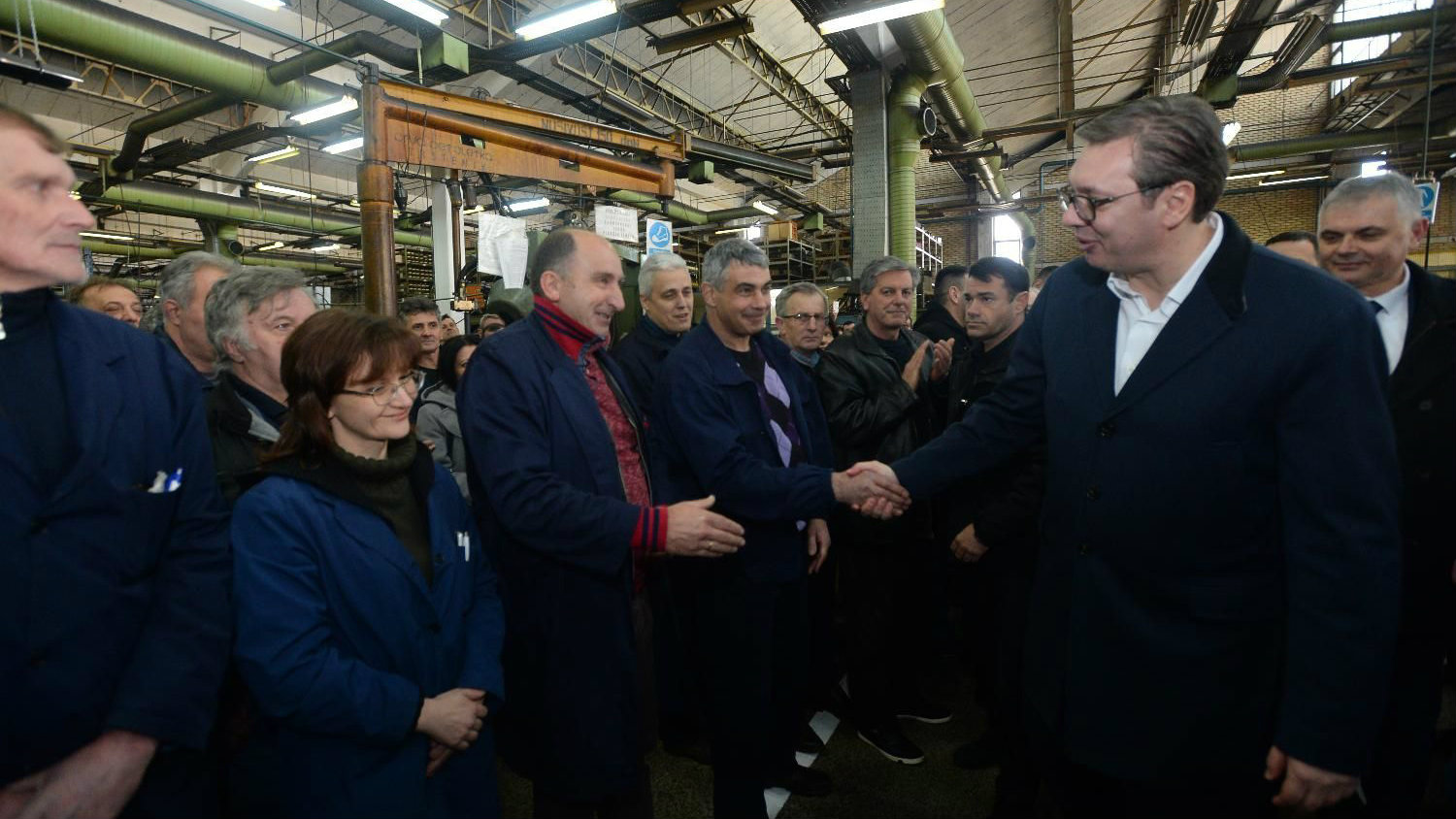 Kabinet ćuti ko je predsednika slagao da su plate 465 evra 1