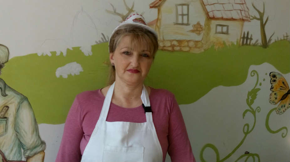 Motivi sa Stare planine u prodavnici đakonija 1