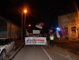 sremska mitrovica protest Protesti nastavljeni u još dvadesetak gradova u Srbiji (FOTO, VIDEO) 6