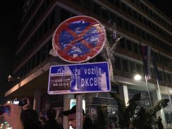 Vidojković na protestu "1 od 5 miliona": Građani su Vučićevi taoci (FOTO, VIDEO) 10