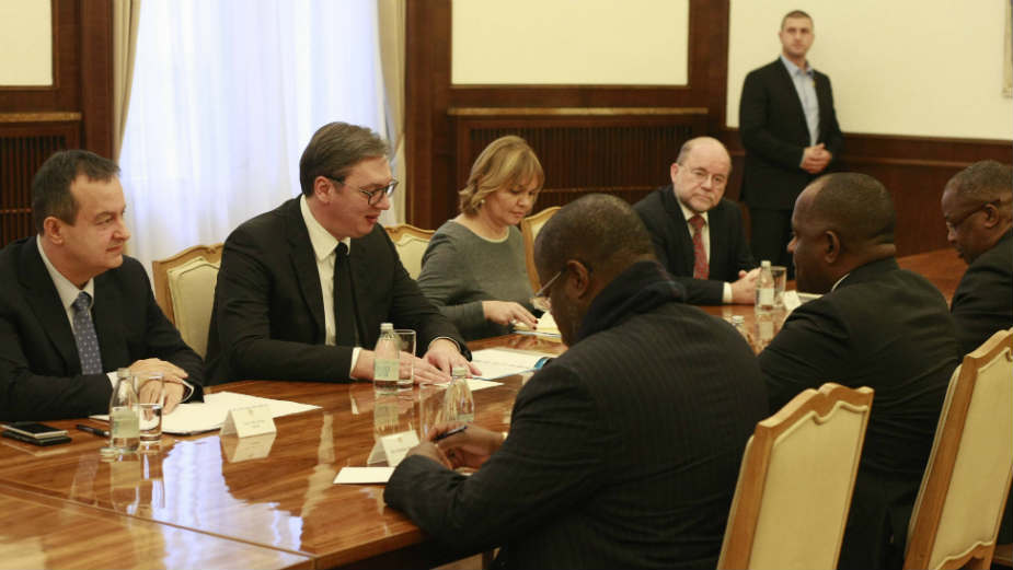 Vučić s premijerom Dominike o unapređenju bilateralne saradnje 1