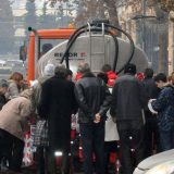 Zbog vrućine cisterne s pijaćom vodom na ulicama Novog Sada 1