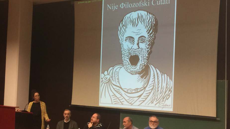 Debata "Nije filozofski ćutati": Sve je glamur iza kog nema ničega (VIDEO) 1