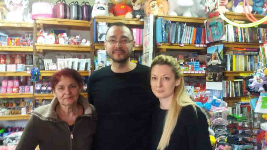 Knjižara ili mala porodična priča u Prijepolju: Mi smo za trajanje 2 Knjižara ili mala porodična priča u Prijepolju: Mi smo za trajanje 2