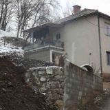 Ugroženi put i stambeni objekti 1