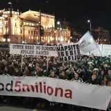 Marčelo na protestu u Beogradu: Vučiću, siđi sa trona laži i sujete (VIDEO) 14