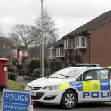 Zastava Rusije osvanula na skelama ispred katedrale u Solsberiju 1